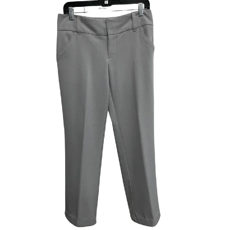 Waterproof hiking pants for rainy trail conditions -Pants Dress By Daisy Fuentes In Grey, Size: 6