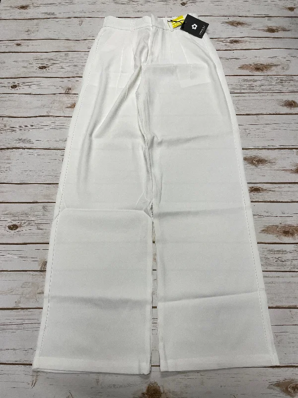 Tailored wool pants for sharp winter dressing -Pants Dress By Cmf In White, Size: S