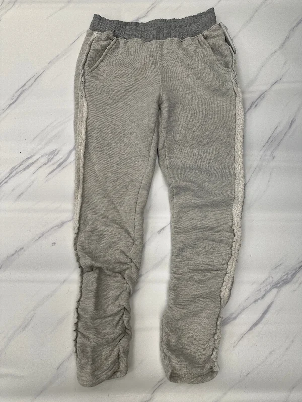 Flowy linen pants for relaxed tropical vacations -Pants Joggers By Free People In Grey, Size: S