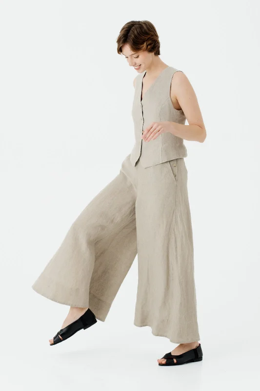 Multi-pocket pants for organized travel convenience -Maxi Catherine Trousers, Natural Linen