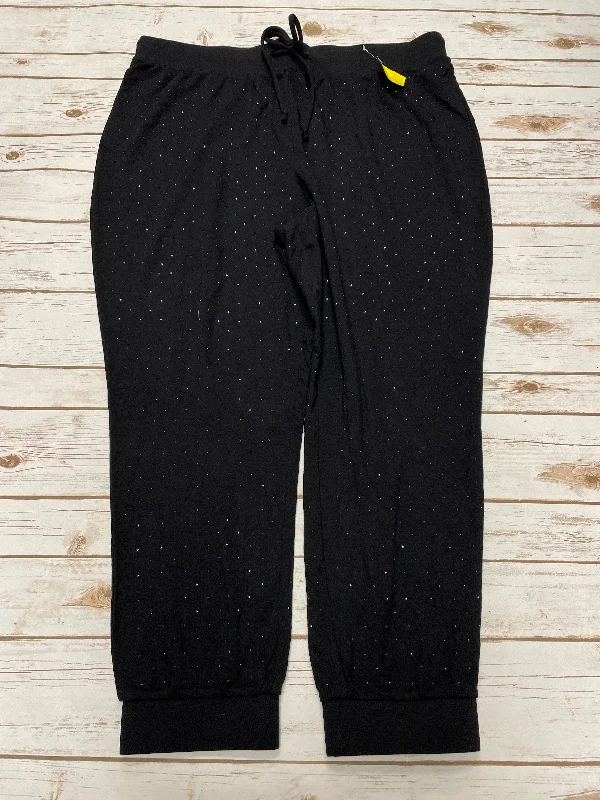 Retro bell-bottom pants for 70s-inspired fashion -Pants Joggers By Express In Black, Size: Xl