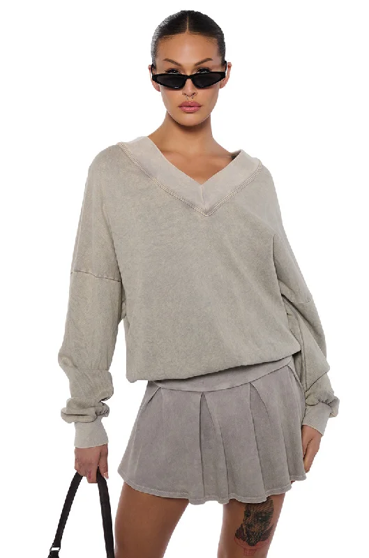 Oxford Shirts for Sophisticated -KAYLANI V NECK SWEATSHIRT IN LIGHT GREY