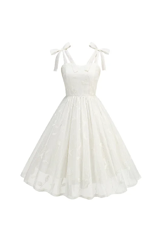 Beaded Dresses for Glamour -A Line Spaghetti Straps Pleated White Short Cocktail Dress