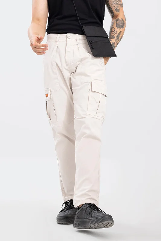 Loose Fit Cargo Pants with Multiple Pockets -Whis Off-White Tapered Cargo Pant