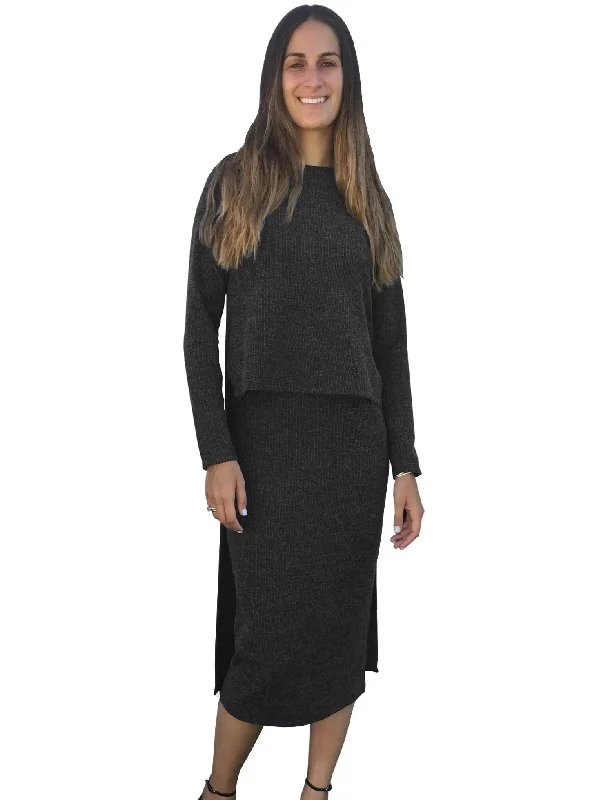 Capri Dresses for Playful -Women's Cropped Front Layered Sweater Knit Midi Tunic Dress