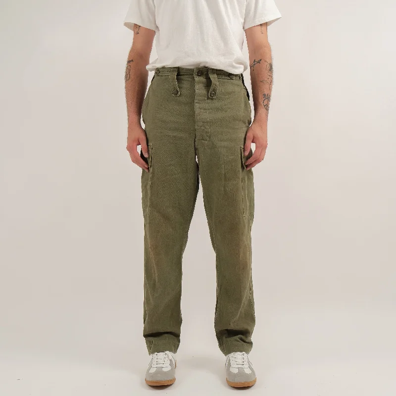 Cargo Pants with Cargo Pockets for Athletes -RARE AUSTRALIAN CARGO PANTS