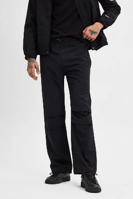 Cargo Pants with Cargo Pockets for Accountants -Black Relaxed Fit Parachute Pant